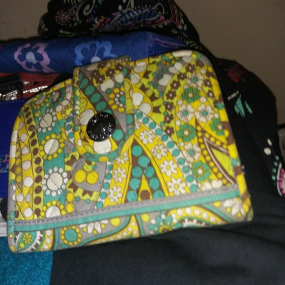 Wallets - Picture 4 of 4